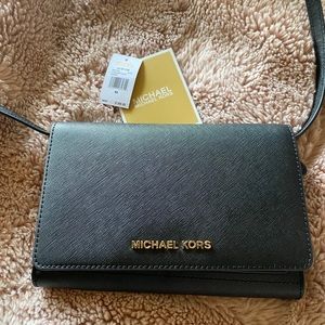 Michael kors small crossbody